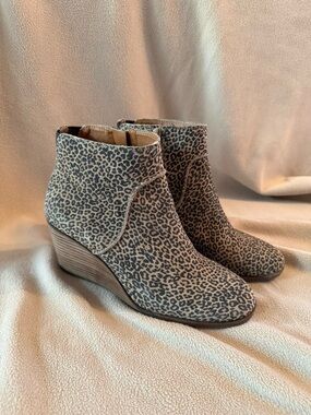 Lucky Brand Leopard-Print Wedge Ankle Boots - Tan/Black